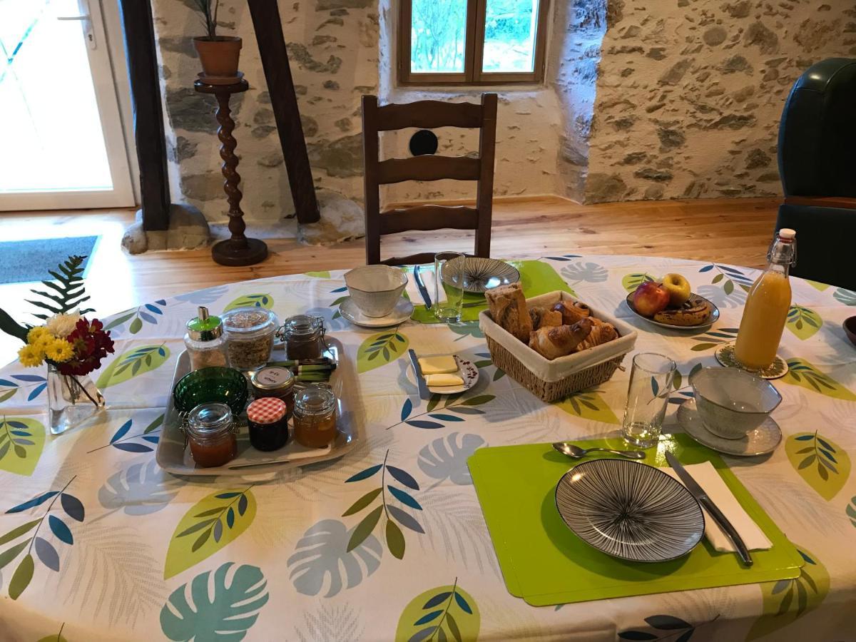 Chambre D'Hote Aux Pivoines Nistos 外观 照片